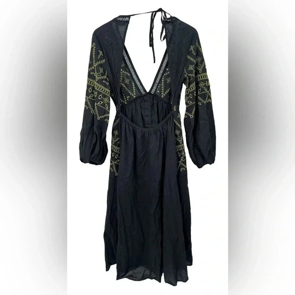 ASOS DESIGN embroidered button up midaxi dress in black B445 - Picture 7 of 9